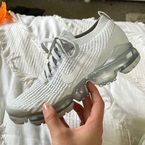 Nike Vapormax in White